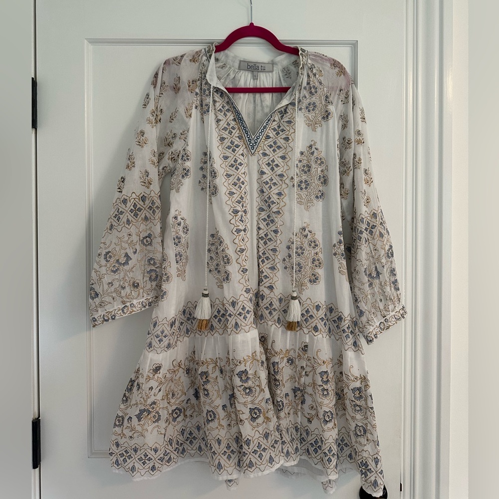 Bella Tu White Pattern Dress